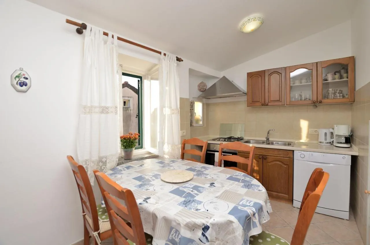 Apartment Stari Grad Lovran